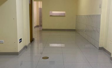 ALQUILO LOCAL COMERCIAL EN COLONIAL (PUERTA 2 PLAZA VEA COLONIAL)