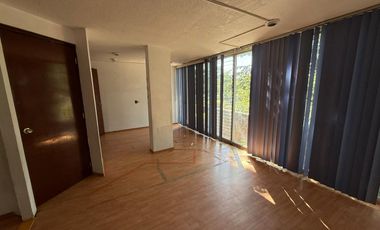 Terreno en Venta sobre Calzada Lázaro Cárdenas, Jardines del Bosque, Guadalajara