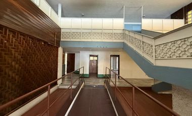 Terreno en Venta sobre Calzada Lázaro Cárdenas, Jardines del Bosque, Guadalajara