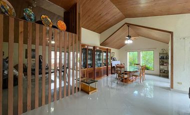 Casa con 750 m² de terreno y 4 recámaras en venta, Colonial La Sierra