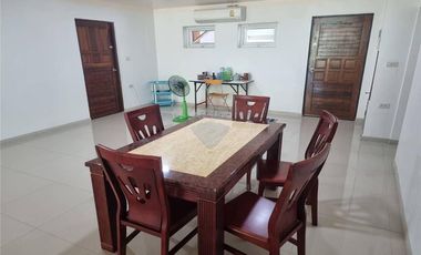 LUXURIOUS HOUSE FOR SALE 50 METER FROM THE BEACH