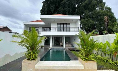 villa minimalis 330m2 lantai2 Sanur idr 6 milliar