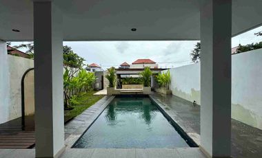 villa minimalis 330m2 lantai2 Sanur idr 6 milliar