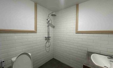 villa minimalis 330m2 lantai2 Sanur idr 6 milliar