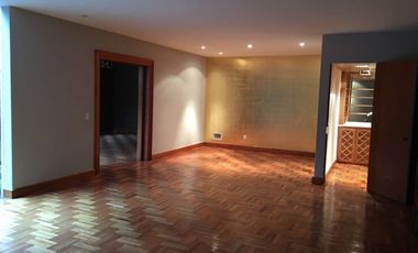 LOMAS DE VIRREYES - RESIDENCIA DE TRES PISOS