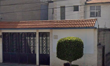 CASA 2 NIVELES, 3 RECAMARAS EN HDA. DE TULTEPEC