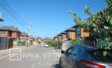 ARRENDAMOSa Casa ubicada en excelente Villa