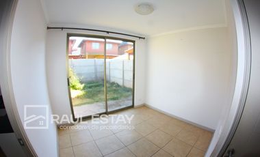 ARRENDAMOSa Casa ubicada en excelente Villa