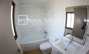 ARRENDAMOSa Casa ubicada en excelente Villa