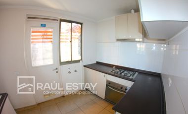 ARRENDAMOSa Casa ubicada en excelente Villa