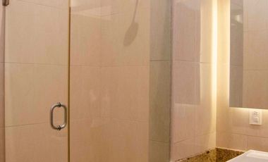 Casa en renta, en Prado Largo, Zona Esmeralda, con amplio jardín, impecable