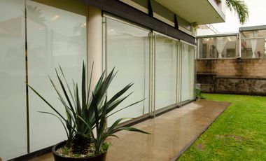 Casa en renta, en Prado Largo, Zona Esmeralda, con amplio jardín, impecable