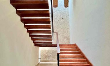 Venta de Hermosa Residencia con Vista al Mar