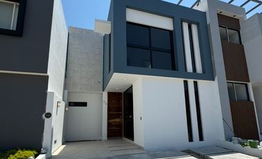 Casa renta Casa Fuerte en Tlajomulco