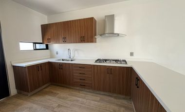 Casa renta Casa Fuerte en Tlajomulco