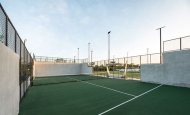 VENTA TERRENO EN BLANCA RESIDENCIAL, MERIDA, YUCATAN.  CON TODOS LOS SERVICIOS, BIEN UBICADO, PREVENTA.