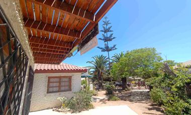 Se vende propiedad con 2 casas en Guanaqueros, Coquimbo