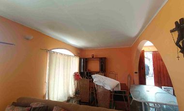 Se vende propiedad con 2 casas en Guanaqueros, Coquimbo