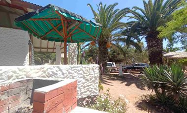 Se vende propiedad con 2 casas en Guanaqueros, Coquimbo