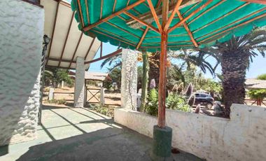 Se vende propiedad con 2 casas en Guanaqueros, Coquimbo