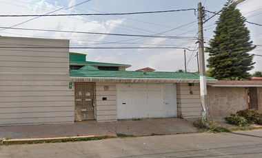 Casa en venta con jardín en Ojo de Agua, Estado de México