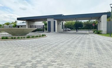 Terreno en venta, isla mocoli