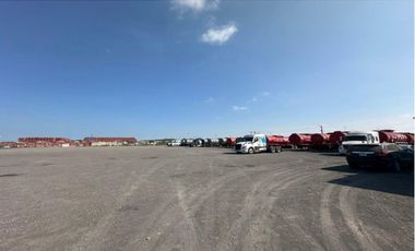 Lotes en renta en fraccionamiento Parke 2,000 puerto de veracruz justo a la  entrada del Boulevard conocido como kilometro 13.5 ,acceso a la zona port