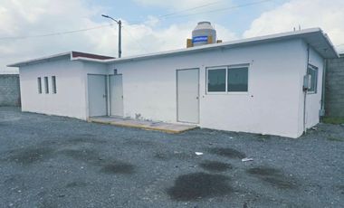 Lotes en renta en fraccionamiento Parke 2,000 puerto de veracruz justo a la  entrada del Boulevard conocido como kilometro 13.5 ,acceso a la zona port