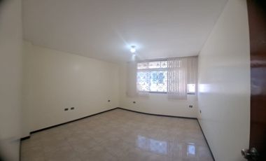 Alquiler departamento en Urdesa Central norte de Guayaquil