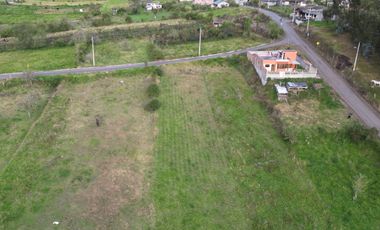 VENDO DOS TERRENOS EN PILLARO SECTOR EMILIO MARÍA TERAN