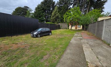Venta de amplio terreno con cabaña en sector Bueras, Valdivia