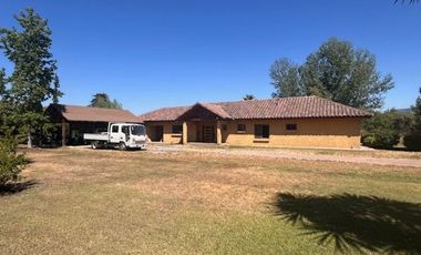 Arriendo Casa en Parcela — Colonia Alemana, Peñaflor