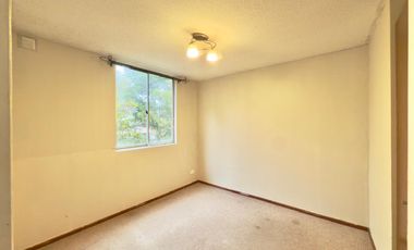 Se arrienda departamento 3 piezas, 1 baño, estacionamiento, incluye GGCC, Curicó