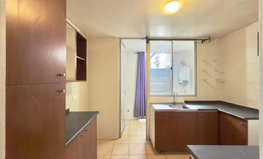 Se arrienda departamento 3 piezas, 1 baño, estacionamiento, incluye GGCC, Curicó