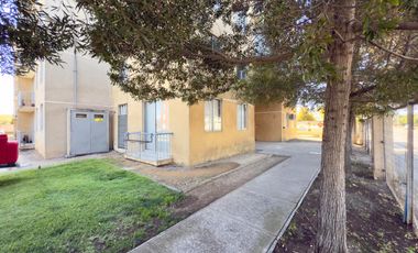 Se arrienda departamento 3 piezas, 1 baño, estacionamiento, incluye GGCC, Curicó