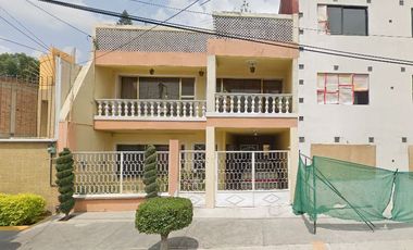 CASA DE 250 M2 EN LA COLONIA LA ROMANA, TLALNEPANTLA, EDOMEX