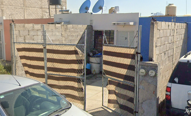 Casa Familiar en C. Ocaso, Tala Ideal para Inversión o Vivienda, Ubicación Estratégica y Gran Valor de Crecimiento