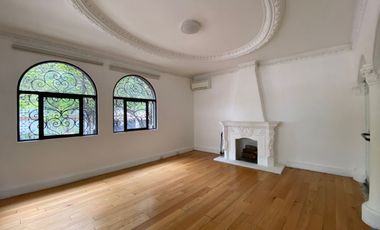 ANZURES: CASA CON USO SUELO OFICINAS