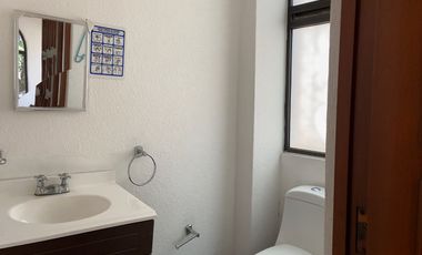 ANZURES: CASA CON USO SUELO OFICINAS