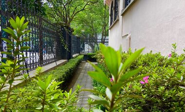 ANZURES: CASA CON USO SUELO OFICINAS