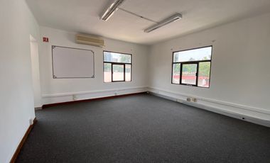 ANZURES: CASA CON USO SUELO OFICINAS