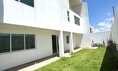 CASA EN VENTA EN METEPEC