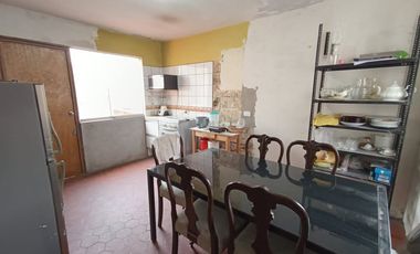 Venta de Casa junto a parque en La Perla Alta Callao