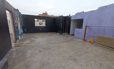 Venta de Casa junto a parque en La Perla Alta Callao