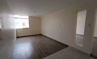Venta de Casa junto a parque en La Perla Alta Callao