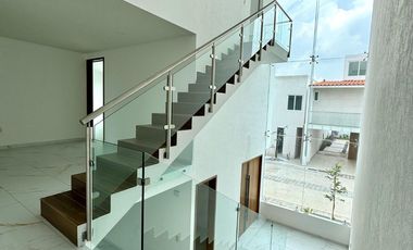 CASA EN VENTA EN METEPEC
