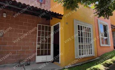 CASA EN VENTA EN FRACCIONAMIENTO LA CAMPIÑA, MORELOS
