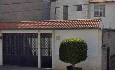 SE VENDE CASA DE 3 HABITACIONES EN SANTIAGO TEYAHUALCO,EDOMEX