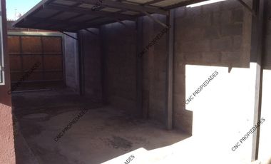 EN VENTA AMPLIA CASA ESQUINA VILLA PORTAL DEL INCA,