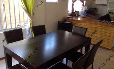 EN VENTA AMPLIA CASA ESQUINA VILLA PORTAL DEL INCA,